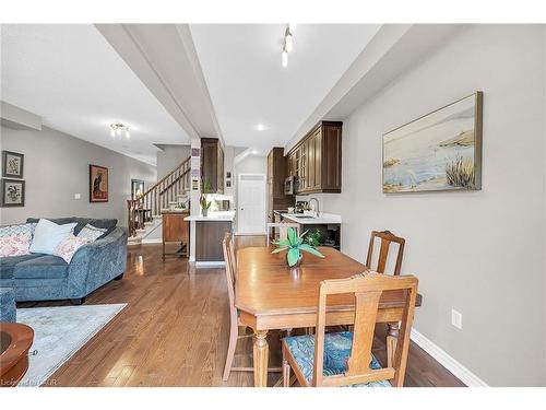 41-300 Ravineview Way, Oakville, ON - Indoor