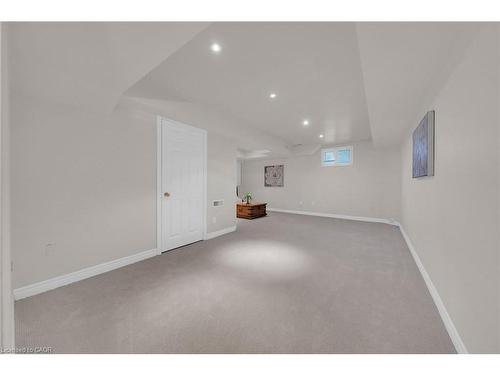 41-300 Ravineview Way, Oakville, ON - Indoor