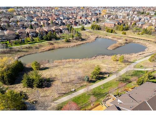 41-300 Ravineview Way, Oakville, ON - Outdoor With View