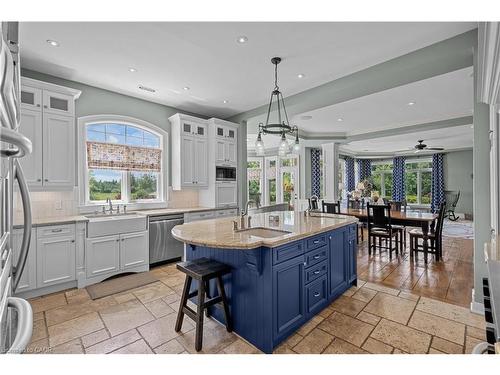 1532 Concession Rd 6 W, Flamborough, ON - Indoor