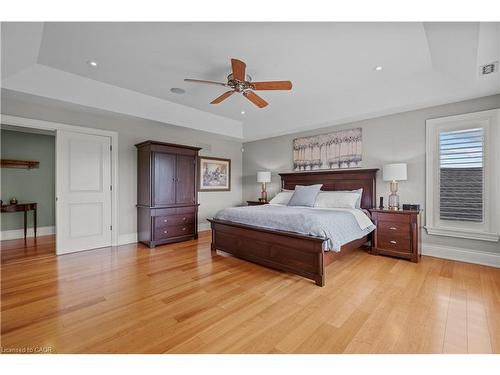 1532 Concession Rd 6 W, Flamborough, ON - Indoor Photo Showing Bedroom