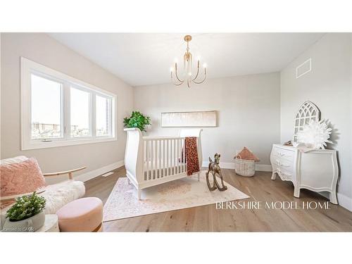 419 Masters Drive, Woodstock, ON - Indoor Photo Showing Other Room