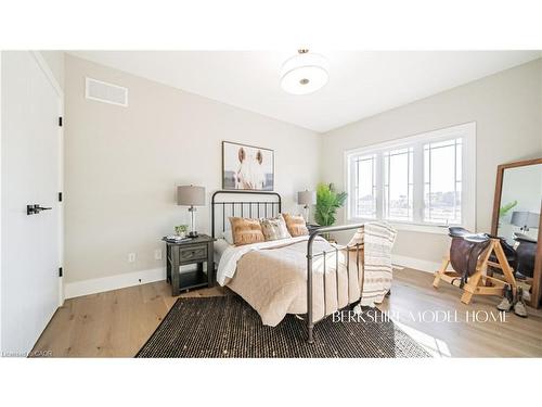 419 Masters Drive, Woodstock, ON - Indoor Photo Showing Bedroom