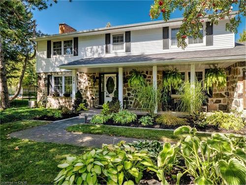 296 Edgehill Drive  Kitchener, ON N2P 2C9