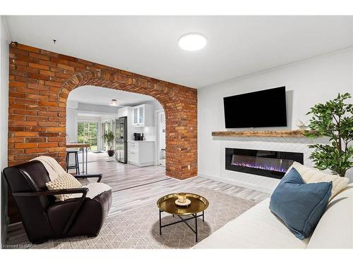 296 Edgehill Drive, Kitchener, ON - Indoor Photo Showing Living Room With Fireplace