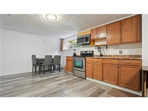 Lower-48 Mcdonald Avenue, Cambridge, ON - Indoor Photo Showing Kitchen