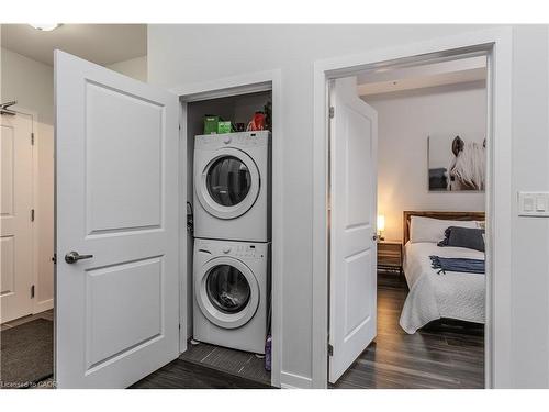 103-85 Robinson Street, Hamilton, ON - Indoor Photo Showing Laundry Room