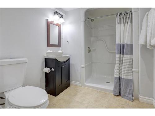 2363 Parkway Drive, Burlington, ON - Indoor Photo Showing Bathroom