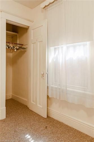 27 Barons Avenue N, Hamilton, ON - Indoor