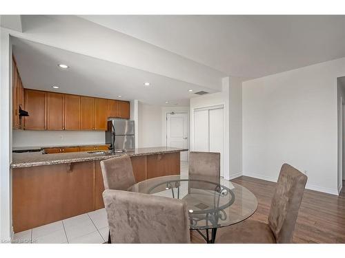 503-396 Plains Road E, Burlington, ON - Indoor