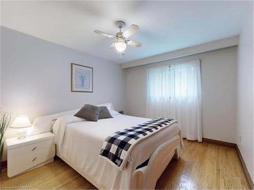 11 Meadowland Gate, Brampton, ON - Indoor Photo Showing Bedroom