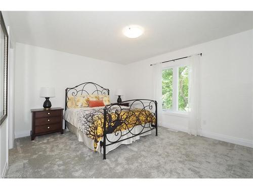 217 Jeffrey Place, Kitchener, ON - Indoor Photo Showing Bedroom
