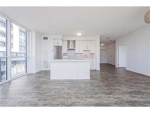 2001-2081 Fairview Street, Burlington, ON - Indoor Photo Showing Kitchen