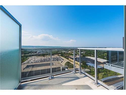 2001-2081 Fairview Street, Burlington, ON - Outdoor With View