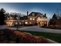 75 Ridge Road  Stoney Creek, ON L8J 2V9