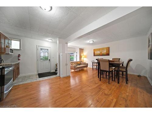 82 Whitney Avenue, Hamilton, ON - Indoor