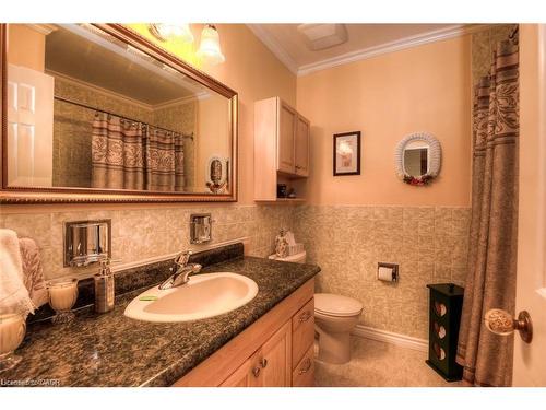 416 Warrington Drive, Waterloo, ON - Indoor Photo Showing Bathroom