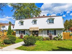 1-469 Claridge Road  Burlington, ON L7N 2S1