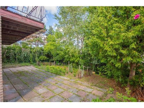 185 Lavina Crescent, Hamilton, ON - Outdoor