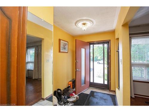 185 Lavina Crescent, Hamilton, ON - Indoor Photo Showing Other Room