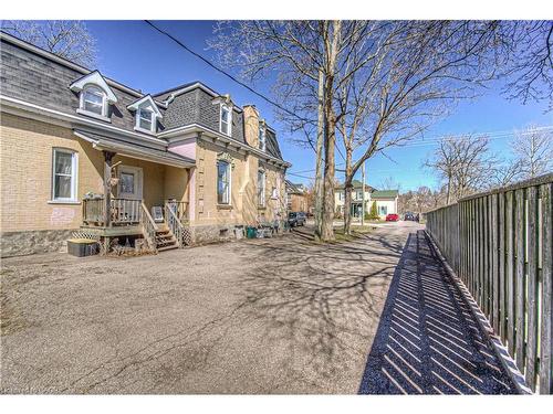 156 Grand Avenue S, Cambridge, ON 