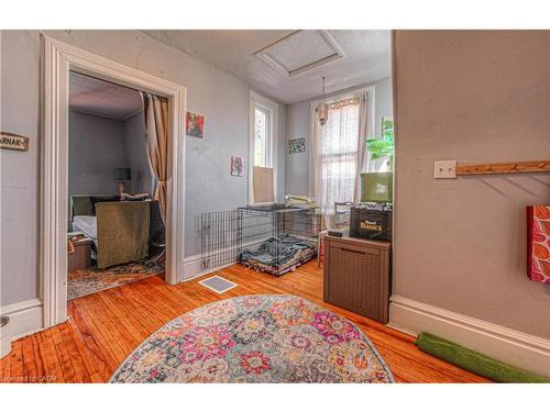 156 Grand Avenue S, Cambridge, ON 