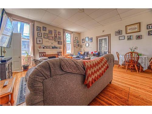 156 Grand Avenue S, Cambridge, ON 