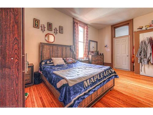 156 Grand Avenue S, Cambridge, ON 