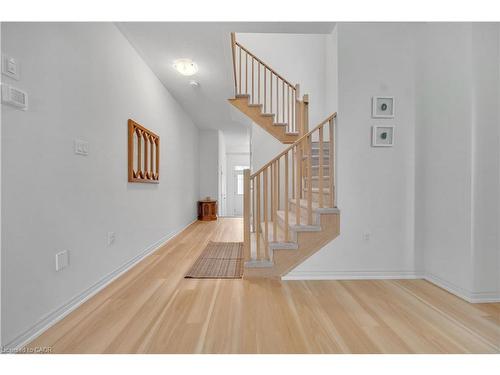 39 Spicer Street, Fergus, ON - Indoor Photo Showing Other Room