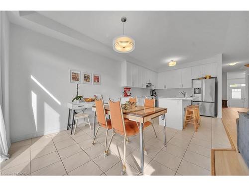 39 Spicer Street, Fergus, ON - Indoor