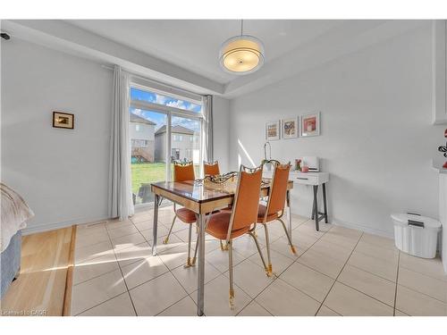 39 Spicer Street, Fergus, ON - Indoor Photo Showing Dining Room