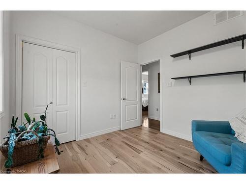 301 Mud Street E, Stoney Creek, ON - Indoor