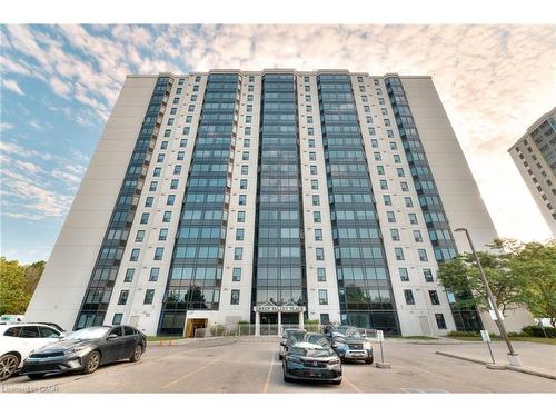 103-35 Green Valley Drive  Kitchener, ON N2P 2A5