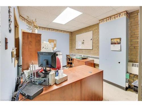 1974 King Street E, Hamilton, ON 