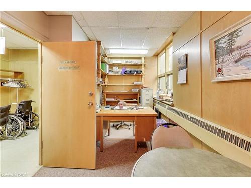 1974 King Street E, Hamilton, ON 