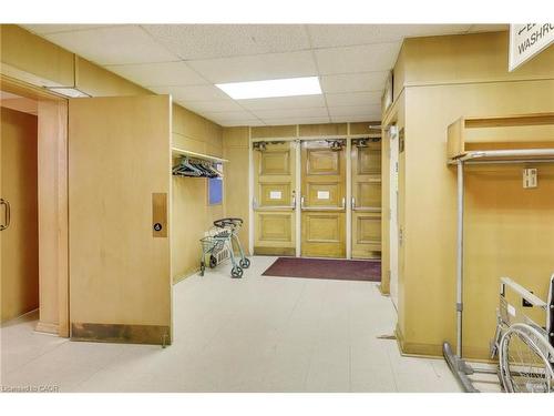 1974 King Street E, Hamilton, ON 