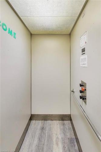 1974 King Street E, Hamilton, ON 