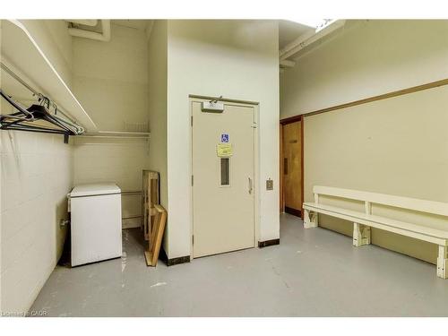 1974 King Street E, Hamilton, ON 