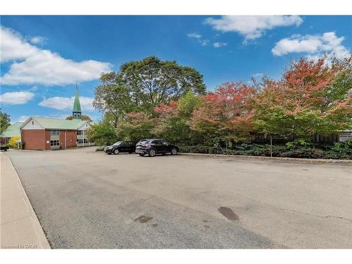 1974 King Street E, Hamilton, ON 