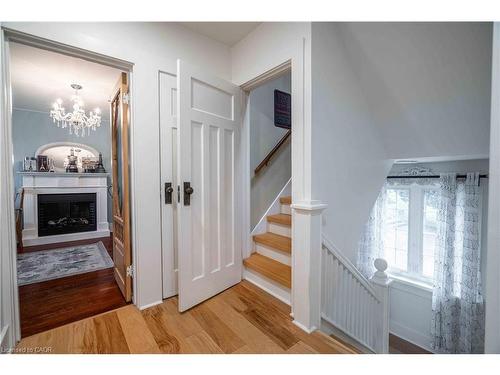 99 Argyle Street N, Caledonia, ON - Indoor Photo Showing Other Room