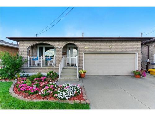 226 Carson Drive, Hamilton, ON - Outdoor With Deck Patio Veranda