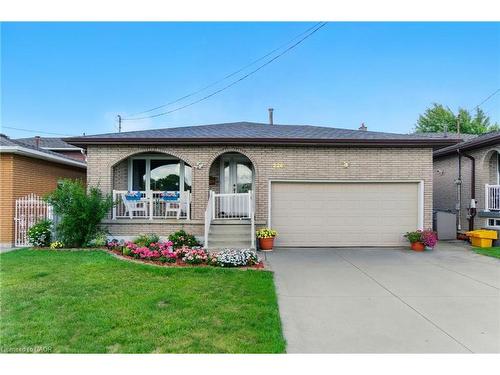 226 Carson Drive, Hamilton, ON - Outdoor With Deck Patio Veranda