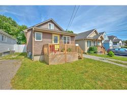 30 Mcalpine Avenue S Welland, ON L3B 1T6