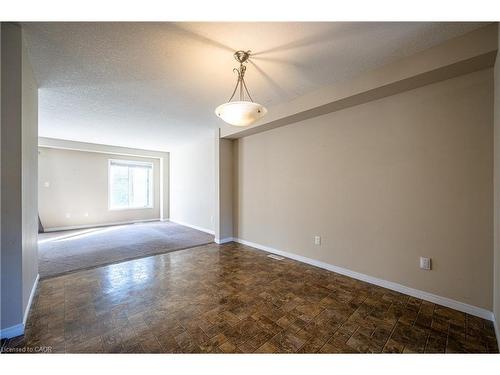 202 Maitland Street, Kitchener, ON - Indoor Photo Showing Other Room