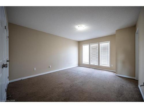 202 Maitland Street, Kitchener, ON - Indoor Photo Showing Other Room