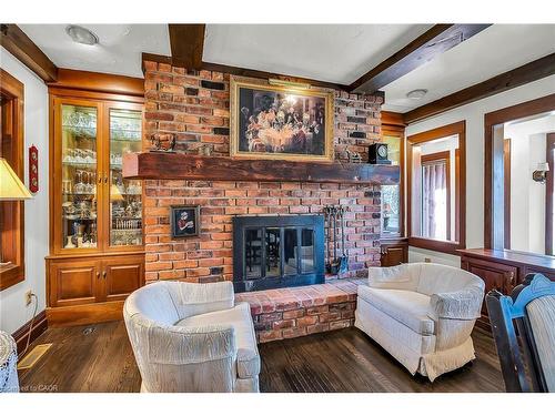 793 Shadeland Avenue, Burlington, ON - Indoor Photo Showing Living Room With Fireplace