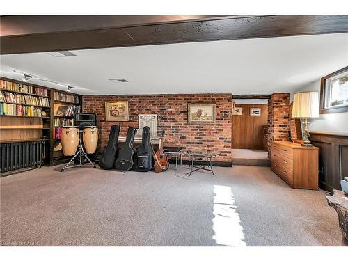 793 Shadeland Avenue, Burlington, ON - Indoor