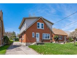 A-37 Edna Street  Kitchener, ON N2H 2E2