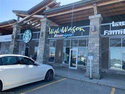 A01009A-450 Columbia Street W Waterloo, ON N2T 2W1