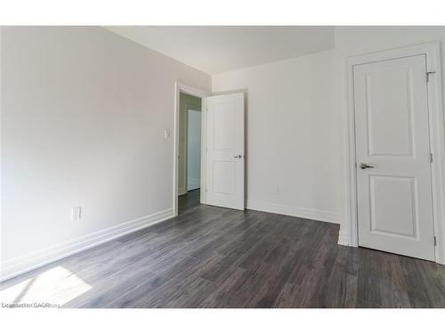 115 Spadina Avenue, Hamilton, ON - Indoor Photo Showing Other Room